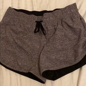 Reversible Lululemon Shorts Linerless size 8